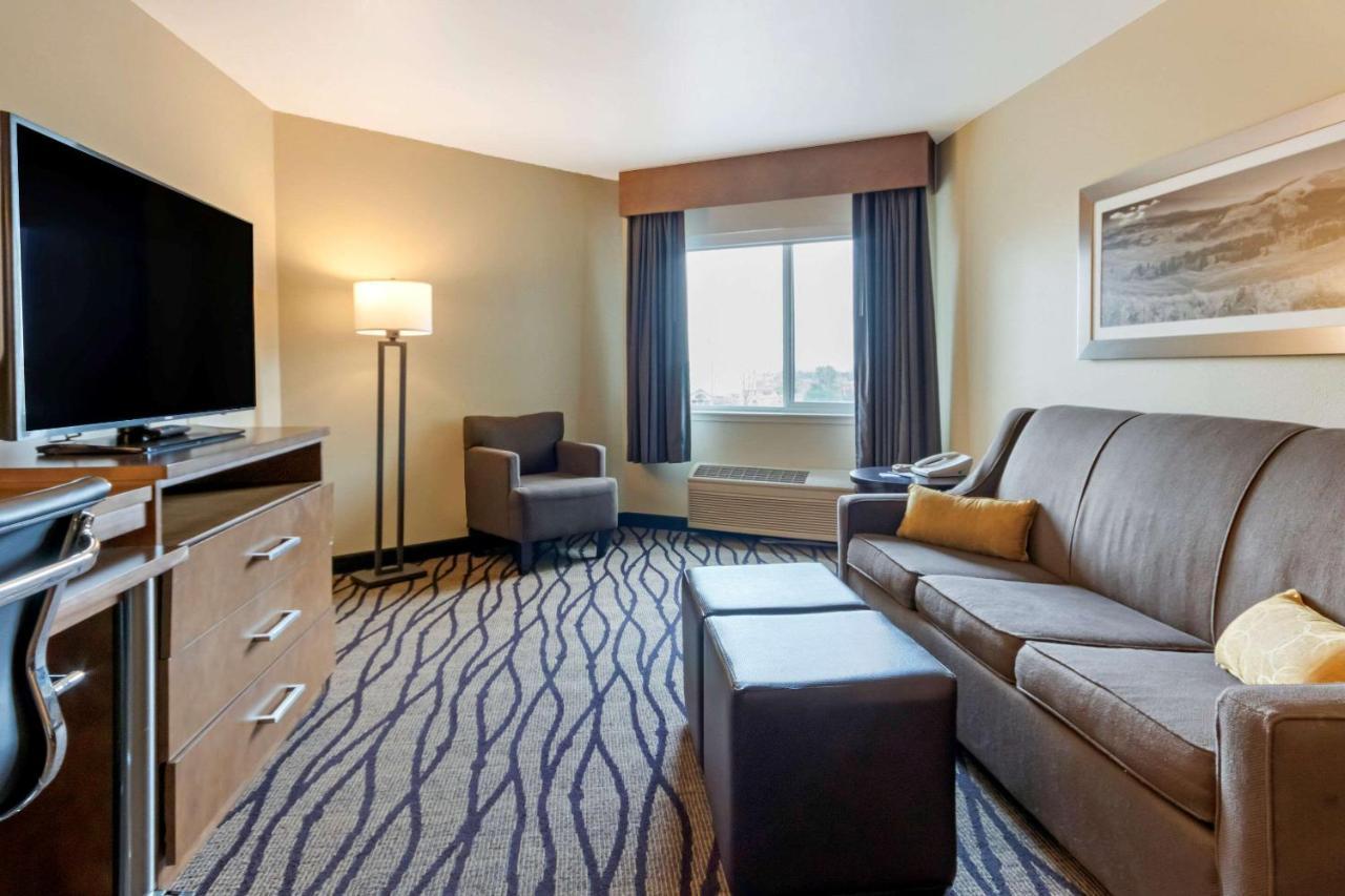 Comfort Inn & Suites Market - Airport Great Falls Ngoại thất bức ảnh