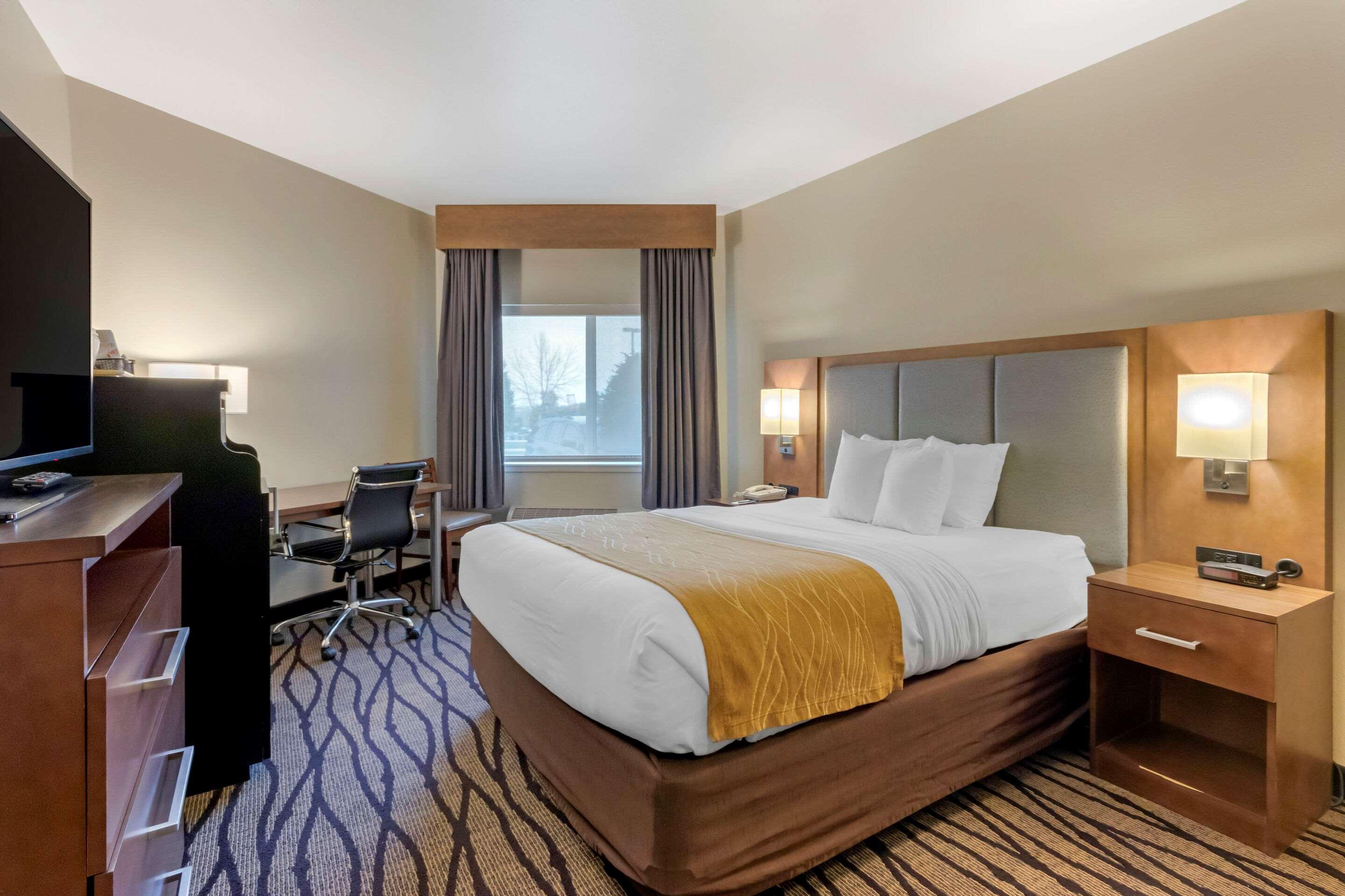 Comfort Inn & Suites Market - Airport Great Falls Ngoại thất bức ảnh