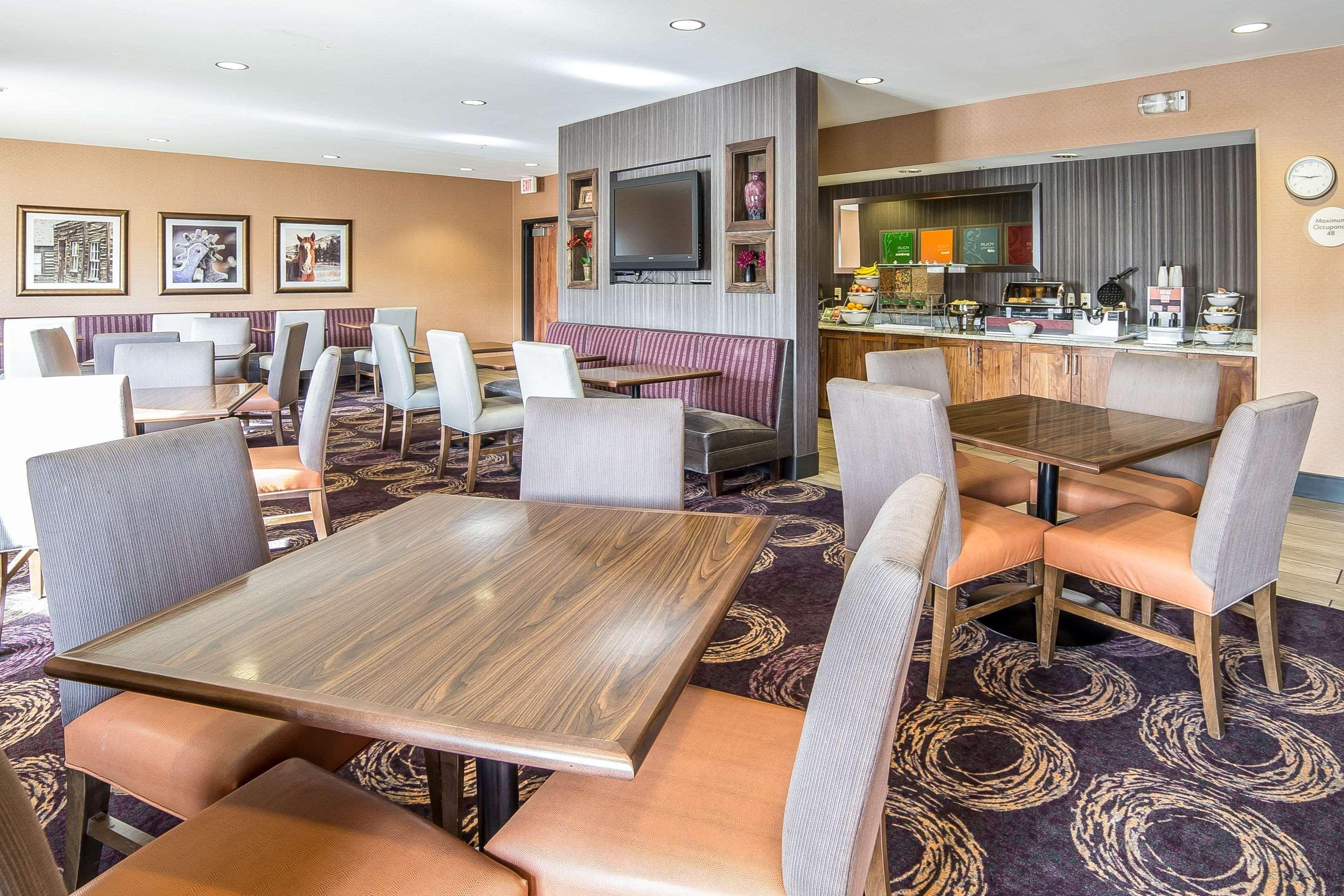 Comfort Inn & Suites Market - Airport Great Falls Ngoại thất bức ảnh