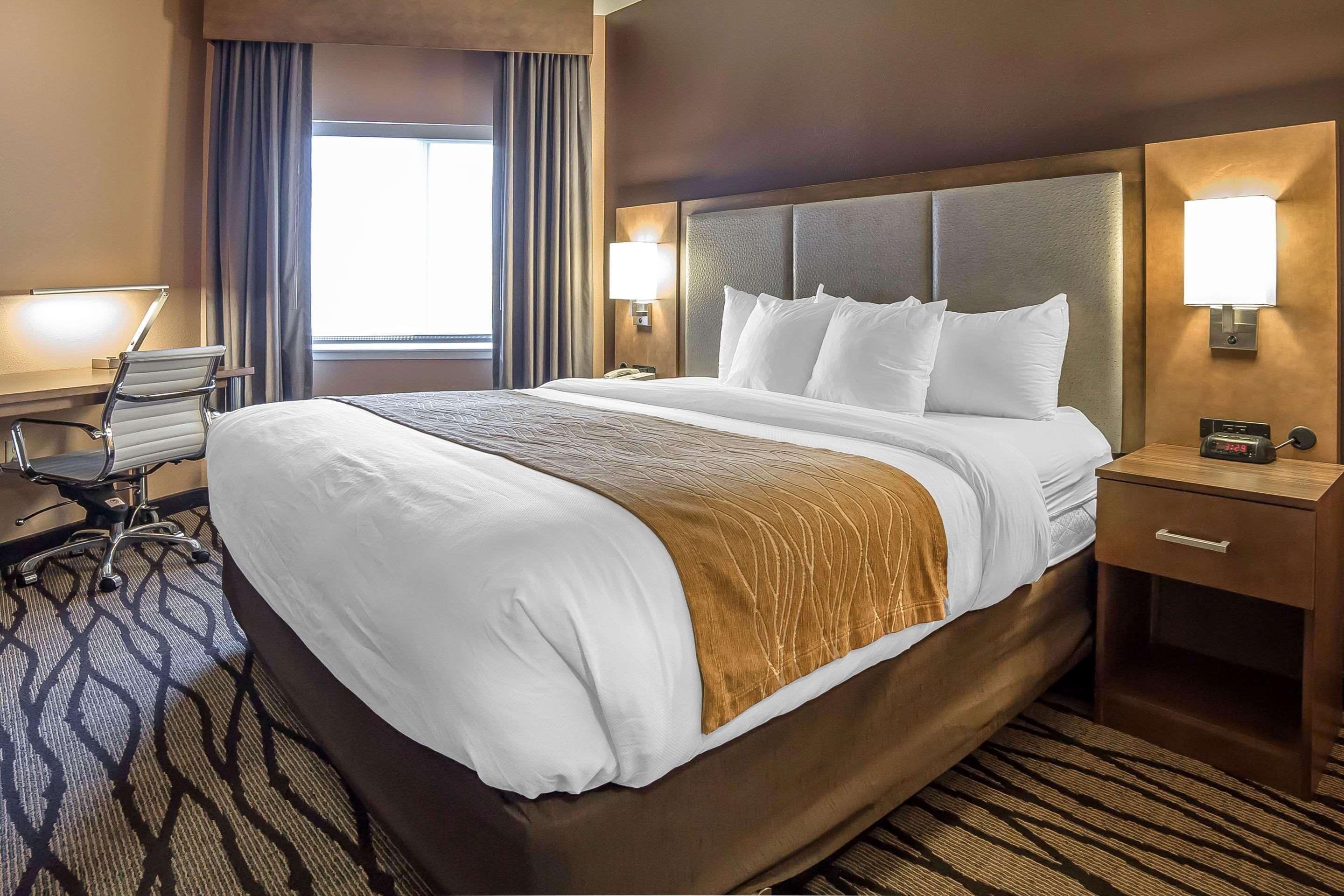 Comfort Inn & Suites Market - Airport Great Falls Ngoại thất bức ảnh