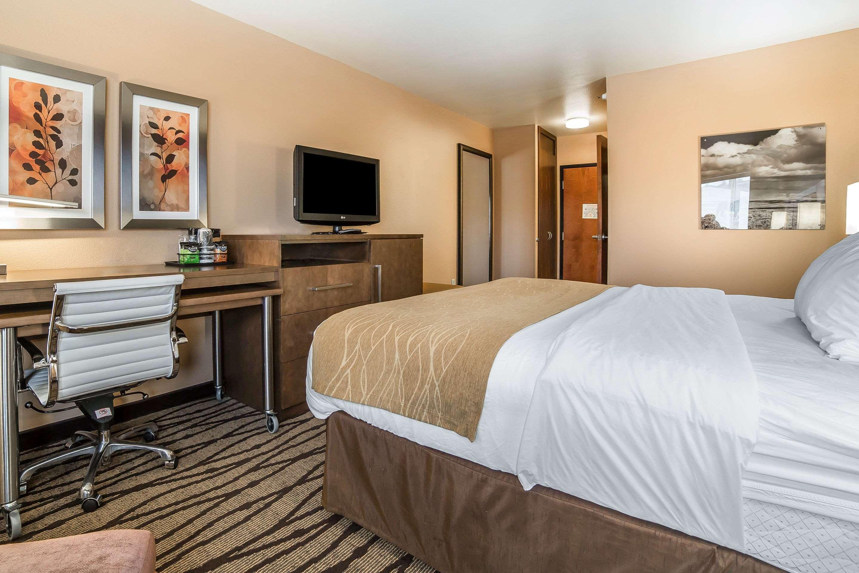 Comfort Inn & Suites Market - Airport Great Falls Ngoại thất bức ảnh
